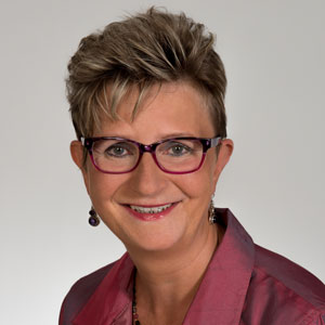 Astrid Düsterwald, Dozentin an der EGA für Logistik, Führung, Ausbildereignung, Rechnungswesen